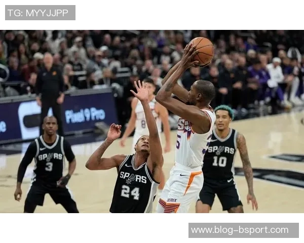 2014年NBA季后赛马刺与雷霆激战回顾与精彩瞬间分析