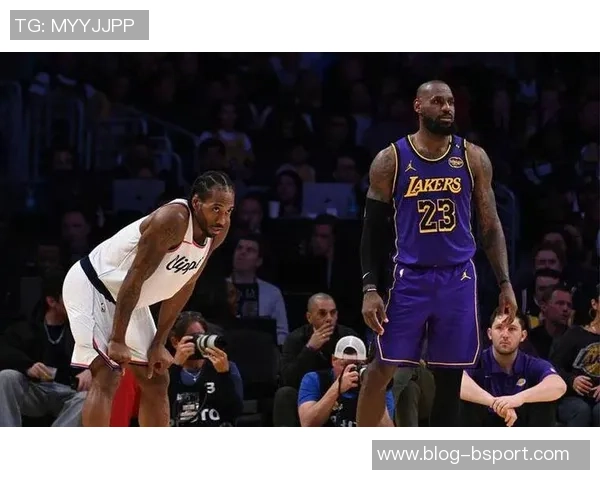 快船与湖人2016至2017赛季激战回顾及精彩瞬间分析